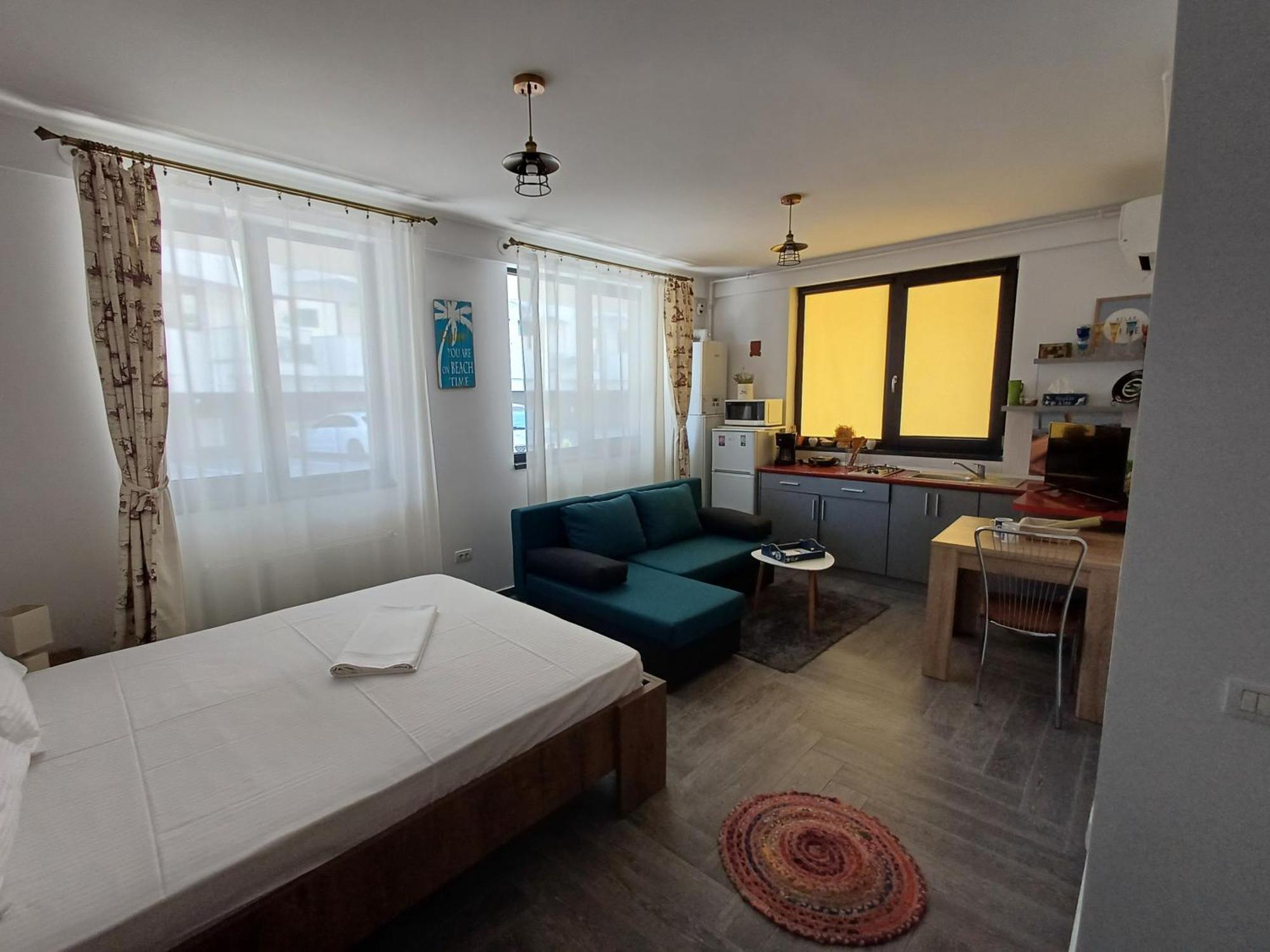 Studio Alex Mamaia Nord Apartment Navodari Exterior photo